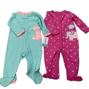 Carter’s baby girls long sleeve footies 2 outfits Size 6 months NWT